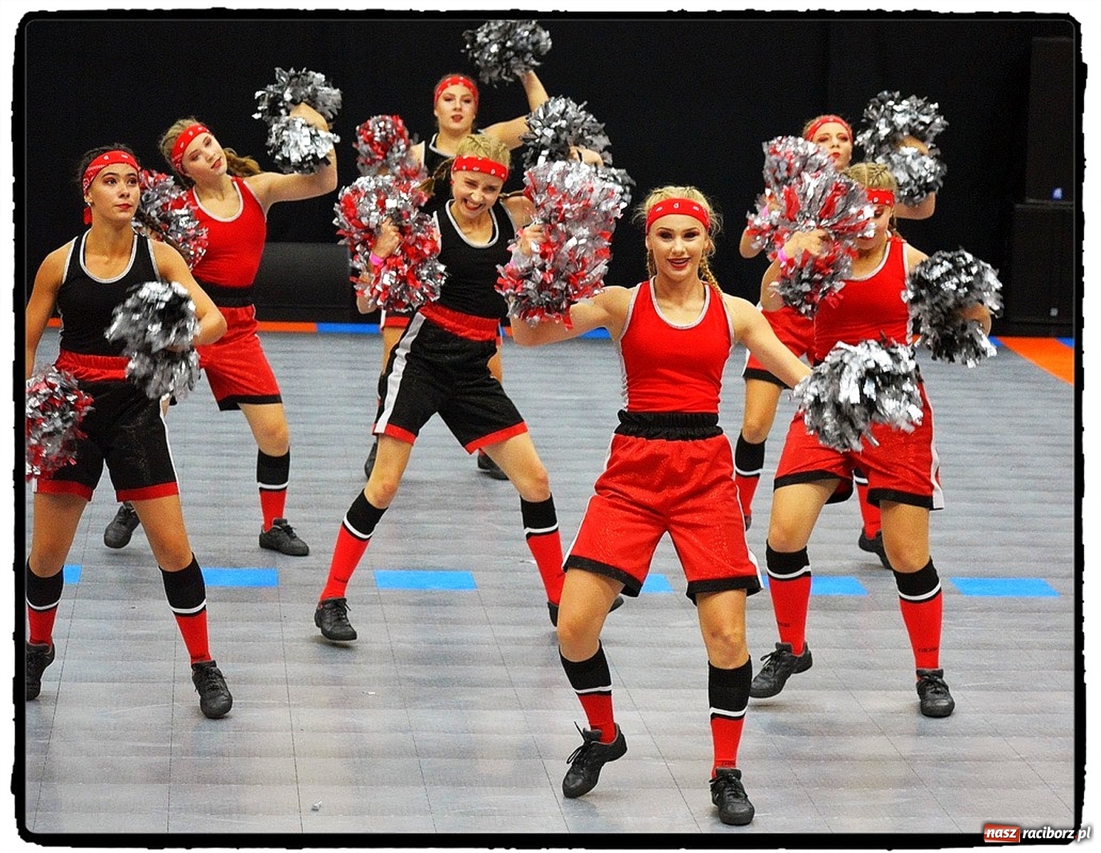 Zdjęcie w galerii na portalu naszraciborz.pl: Medalowy start Uśmiechu na VII Mistrzostwach Świata Mażoretek w Pradze  wiadomości z regionu