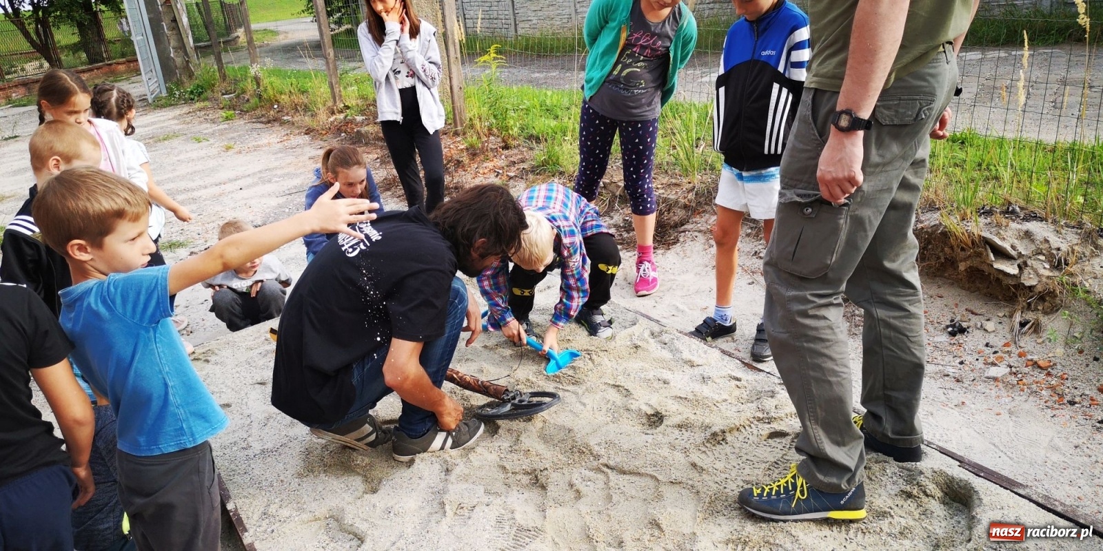 Zdjęcie w galerii na portalu naszraciborz.pl: Wakacyjny czwartek z historią w Krzanowicach [FOTO] wiadomości z regionu