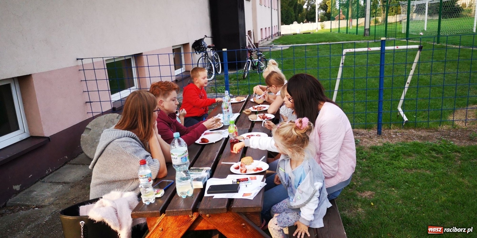 Zdjęcie w galerii na portalu naszraciborz.pl: Wakacyjny czwartek z historią w Krzanowicach [FOTO] wiadomości z regionu