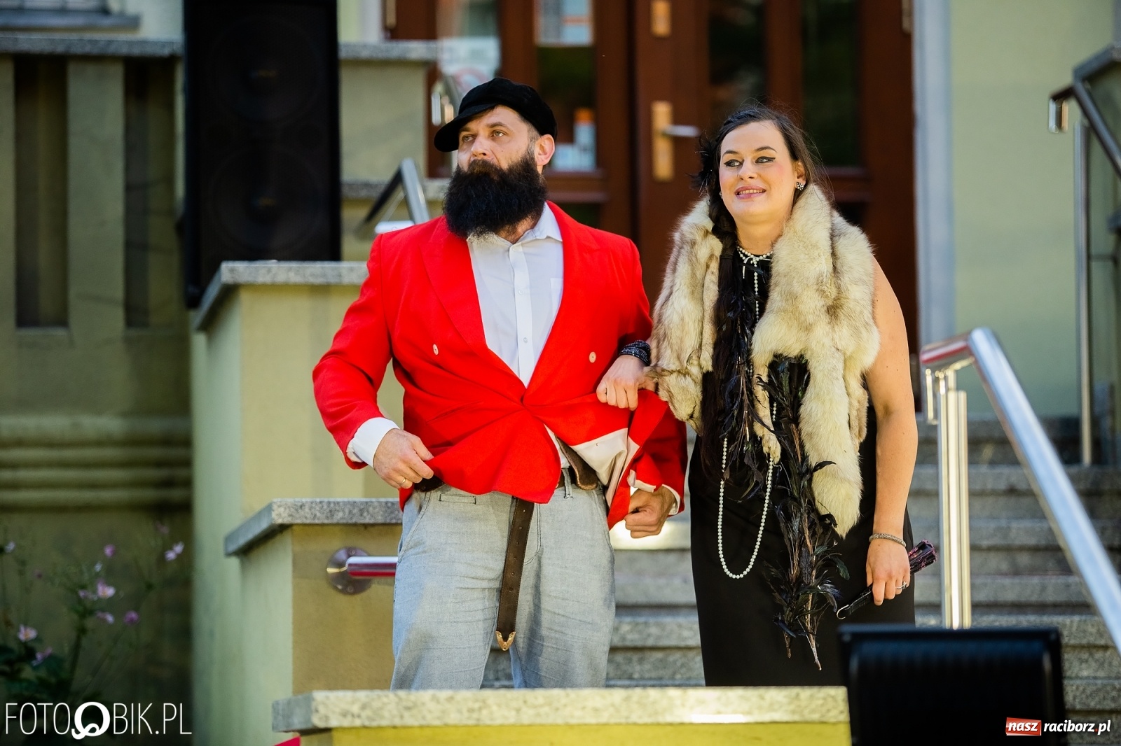 Zdjęcie w galerii na portalu naszraciborz.pl: Teatralny miks skeczy o kobietach [FOTO i WIDEO] wiadomości z regionu