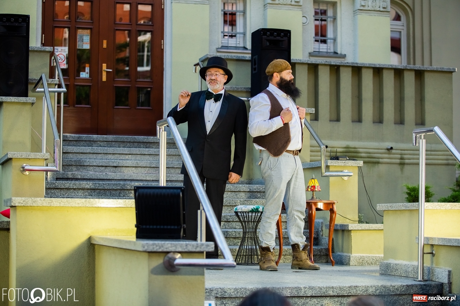 Zdjęcie w galerii na portalu naszraciborz.pl: Teatralny miks skeczy o kobietach [FOTO i WIDEO] wiadomości z regionu