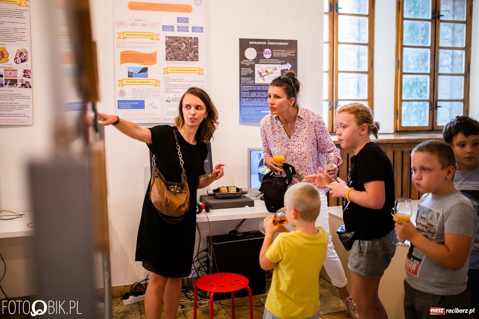 Zdjęcie w galerii na portalu naszraciborz.pl: Z Krakowa do Raciborza. Nanoświat w starym kościele dominikanek wiadomości z regionu