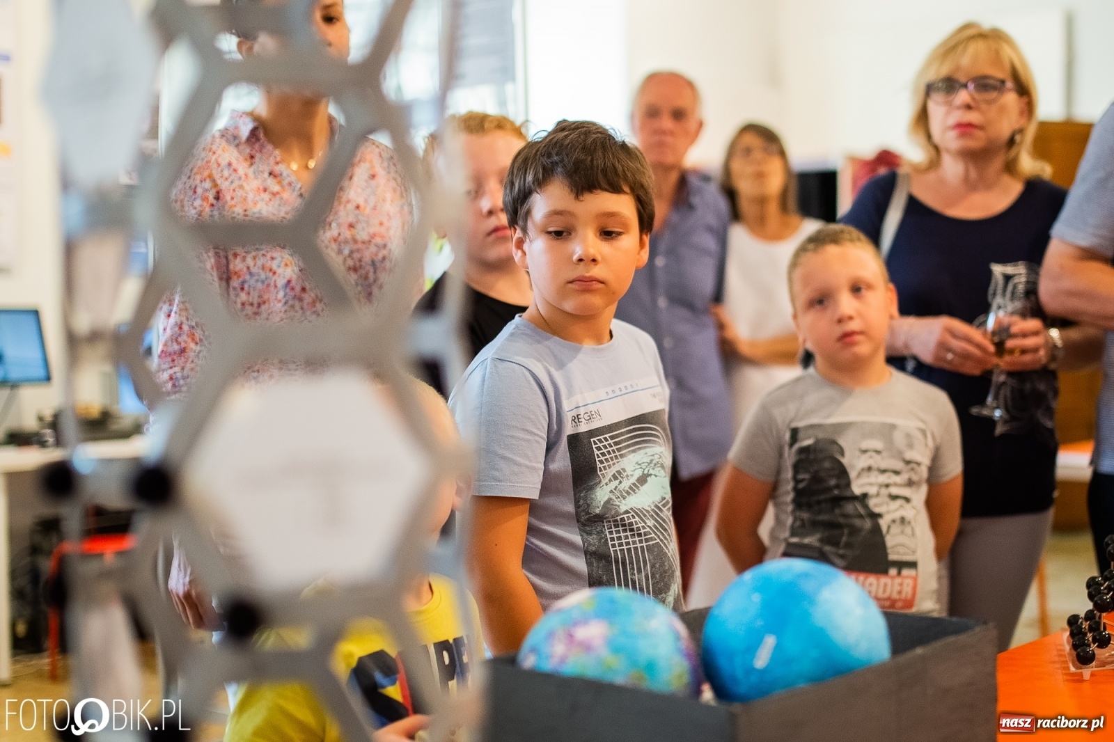 Zdjęcie w galerii na portalu naszraciborz.pl: Z Krakowa do Raciborza. Nanoświat w starym kościele dominikanek wiadomości z regionu