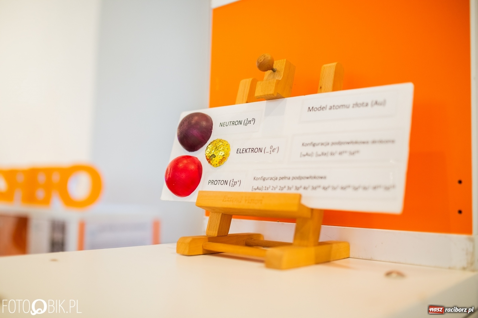 Zdjęcie w galerii na portalu naszraciborz.pl: Z Krakowa do Raciborza. Nanoświat w starym kościele dominikanek wiadomości z regionu