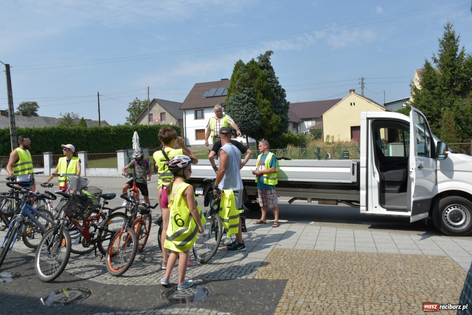 Zdjęcie w galerii na portalu naszraciborz.pl: Rajd rowerowy zakończył wakacje w gminie Krzyżanowice [FOTO] wiadomości z regionu