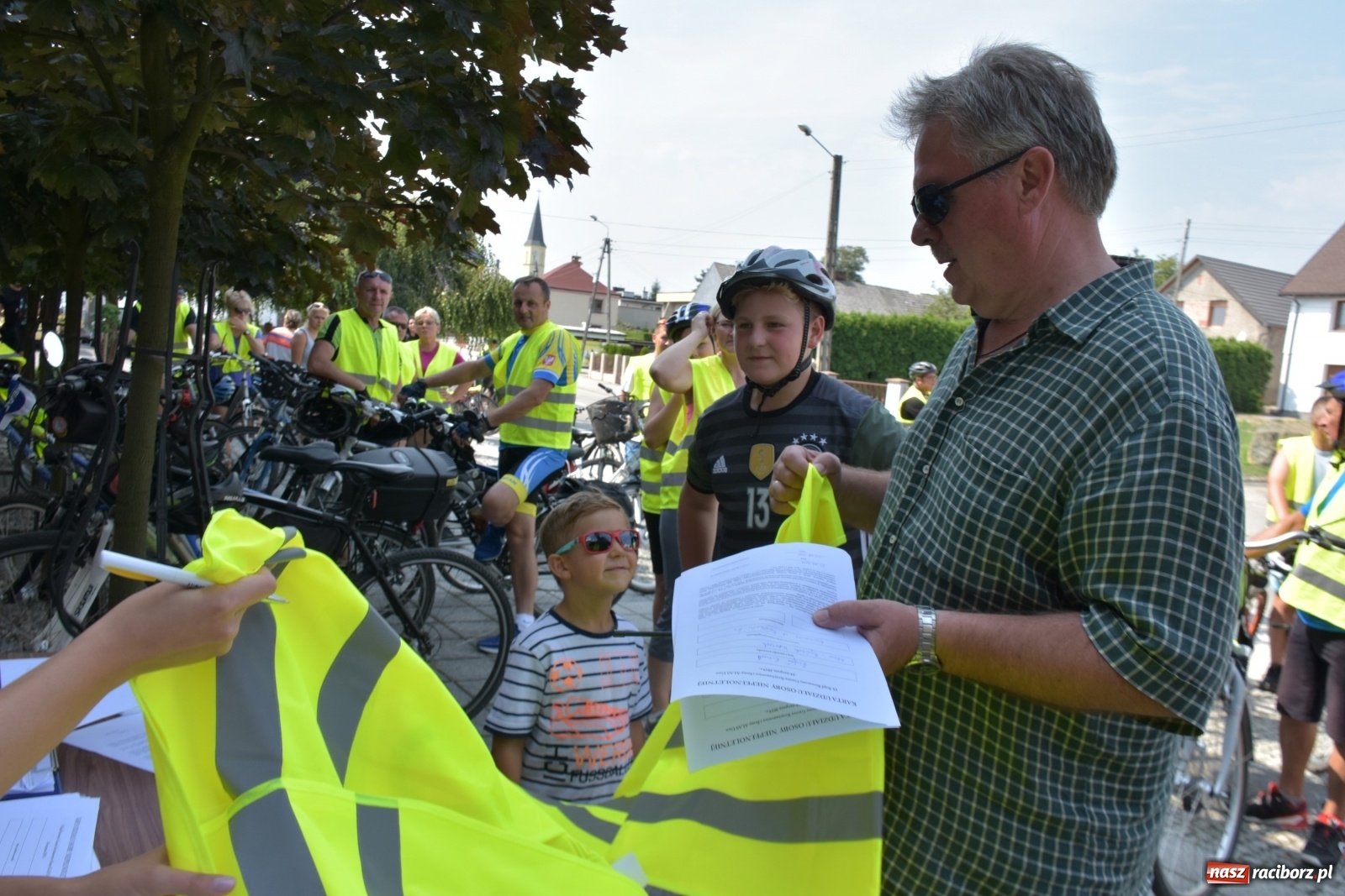 Zdjęcie w galerii na portalu naszraciborz.pl: Rajd rowerowy zakończył wakacje w gminie Krzyżanowice [FOTO] wiadomości z regionu
