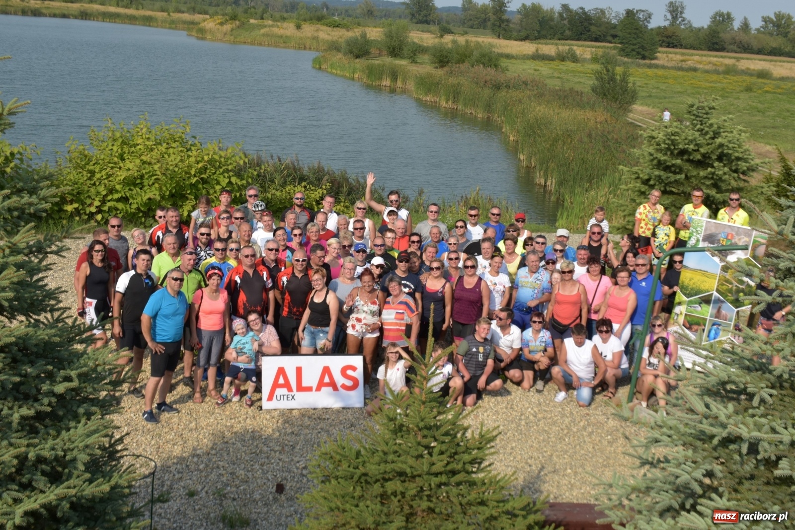 Zdjęcie w galerii na portalu naszraciborz.pl: Rajd rowerowy zakończył wakacje w gminie Krzyżanowice [FOTO] wiadomości z regionu