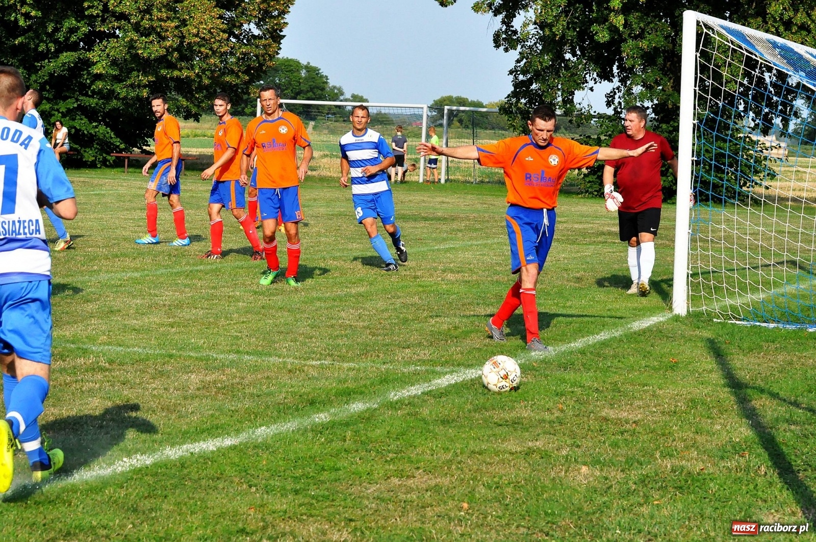 Zdjęcie w galerii na portalu naszraciborz.pl: Zawada Książęca o krok od remisu w Grzegorzowicach [FOTO i WIDEO] wiadomości z regionu