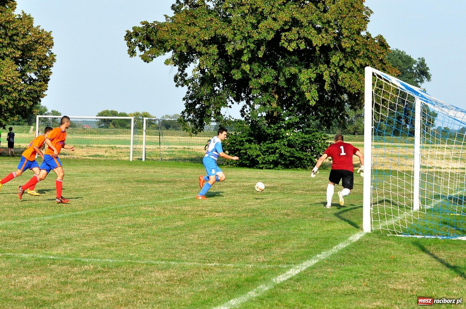 Zdjęcie w galerii na portalu naszraciborz.pl: Zawada Książęca o krok od remisu w Grzegorzowicach [FOTO i WIDEO] wiadomości z regionu