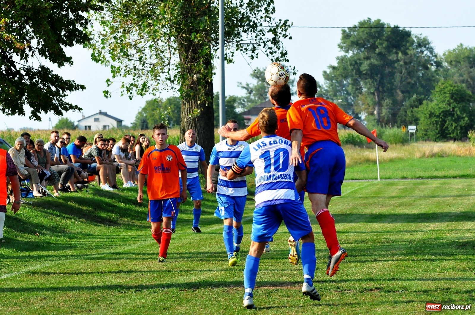 Zdjęcie w galerii na portalu naszraciborz.pl: Zawada Książęca o krok od remisu w Grzegorzowicach [FOTO i WIDEO] wiadomości z regionu