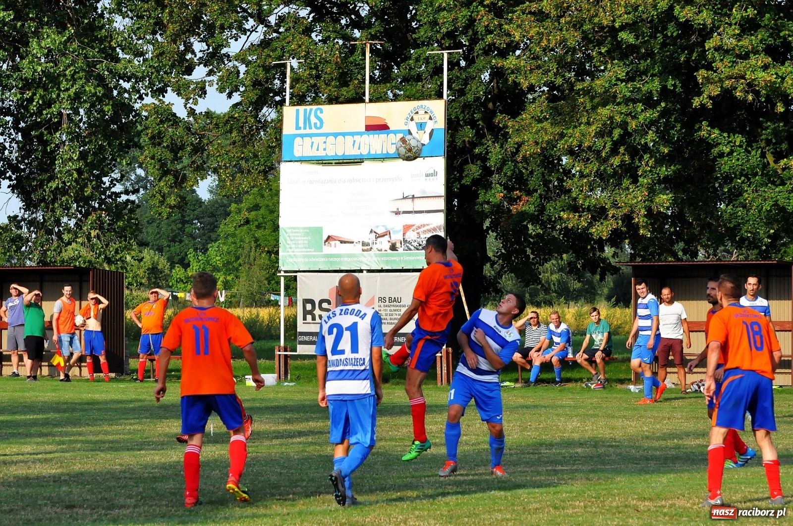 Zdjęcie w galerii na portalu naszraciborz.pl: Zawada Książęca o krok od remisu w Grzegorzowicach [FOTO i WIDEO] wiadomości z regionu