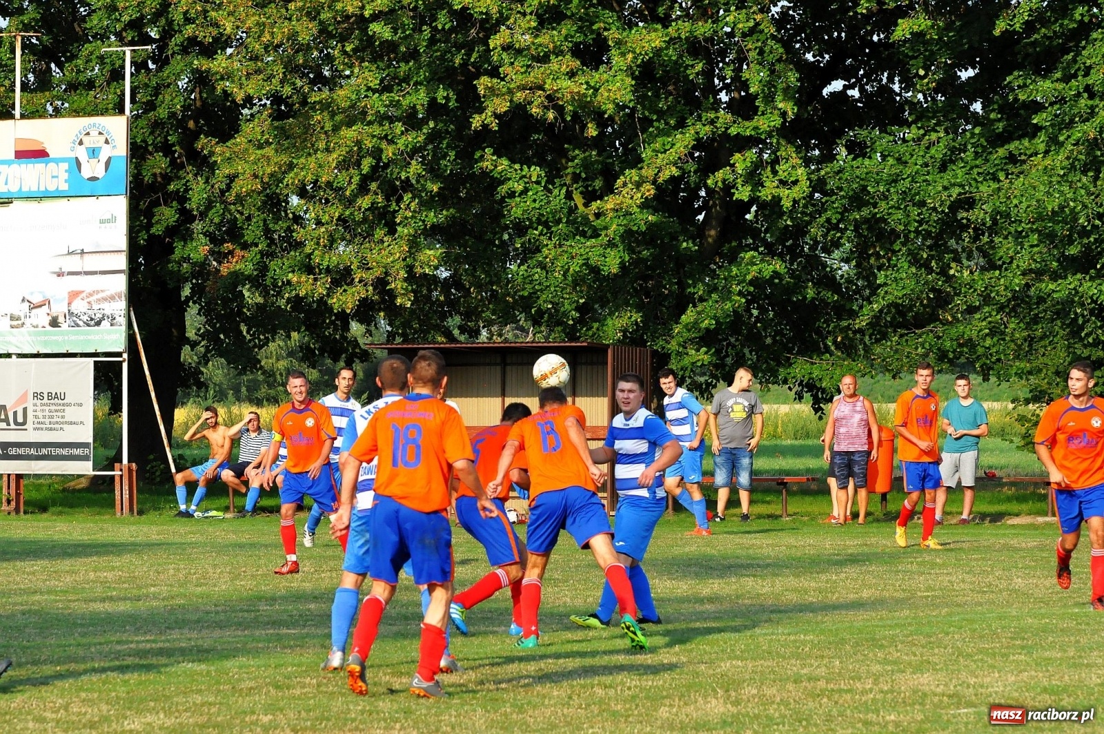 Zdjęcie w galerii na portalu naszraciborz.pl: Zawada Książęca o krok od remisu w Grzegorzowicach [FOTO i WIDEO] wiadomości z regionu