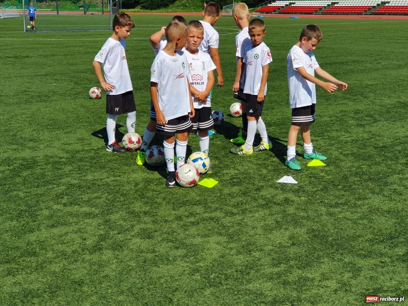 Zdjęcie w galerii na portalu naszraciborz.pl: Akademia Piłkarska LKS Tworków na obozie w Wieliczce [FOTO] wiadomości z regionu