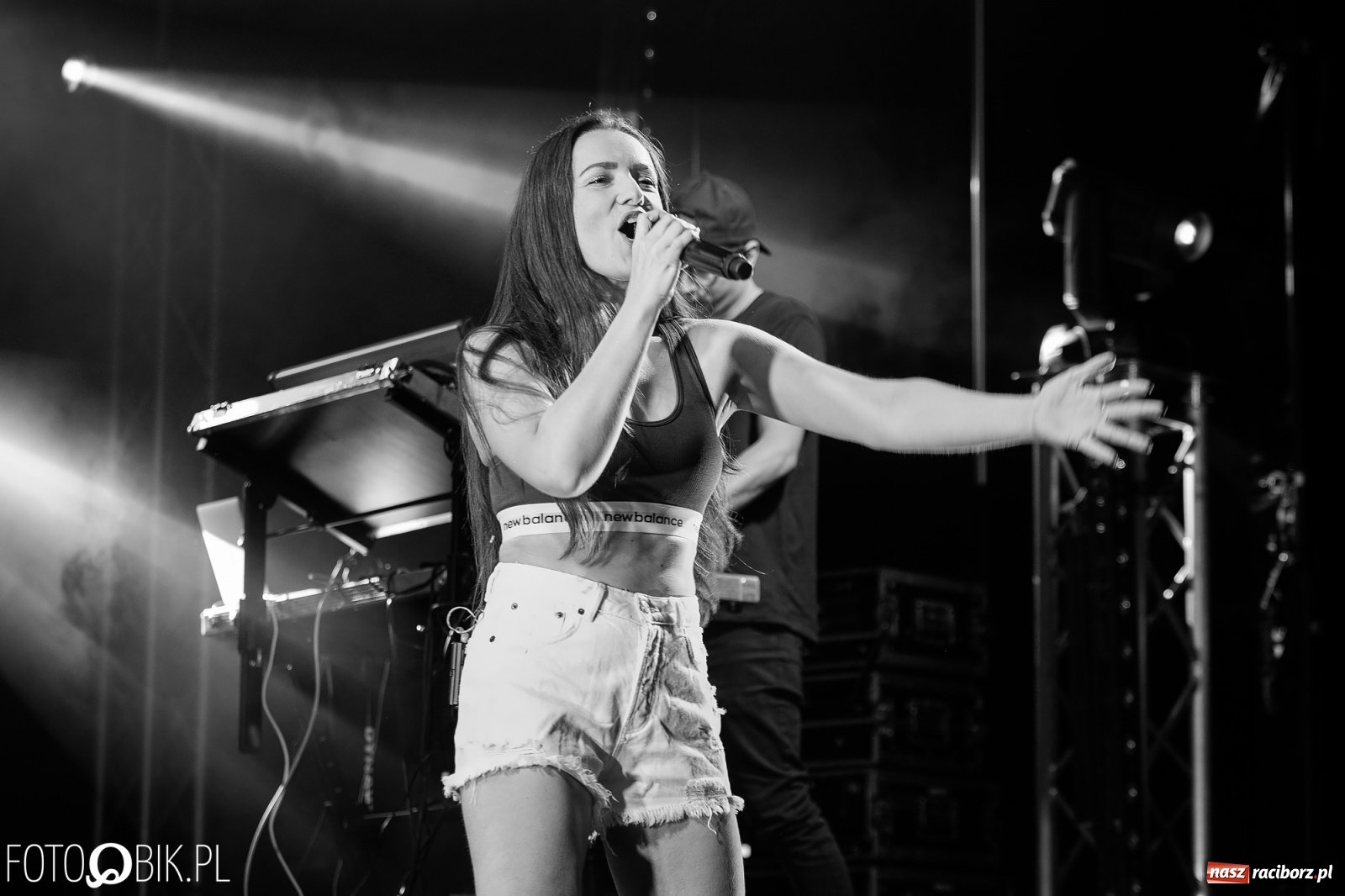 Zdjęcie w galerii na portalu naszraciborz.pl: Lanberry gwiazdą wieczoru Dni Kuźni Raciborskiej [FOTO i WIDEO] wiadomości z regionu