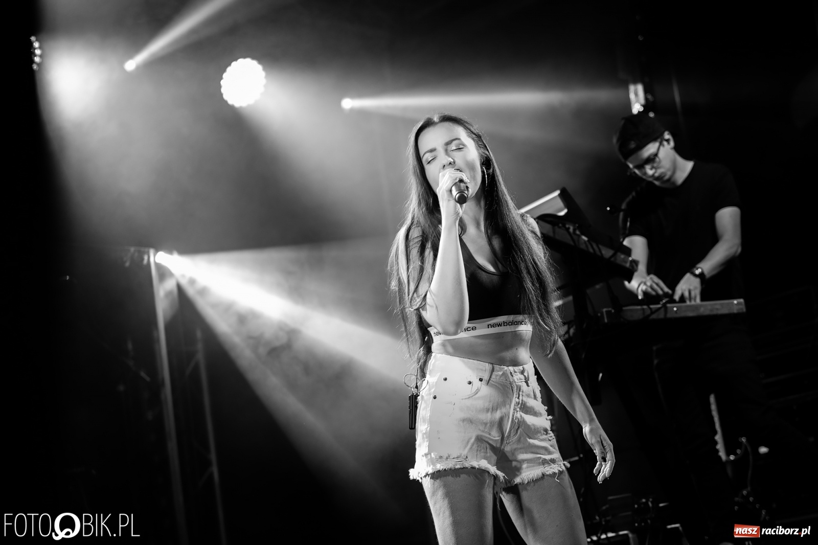 Zdjęcie w galerii na portalu naszraciborz.pl: Lanberry gwiazdą wieczoru Dni Kuźni Raciborskiej [FOTO i WIDEO] wiadomości z regionu