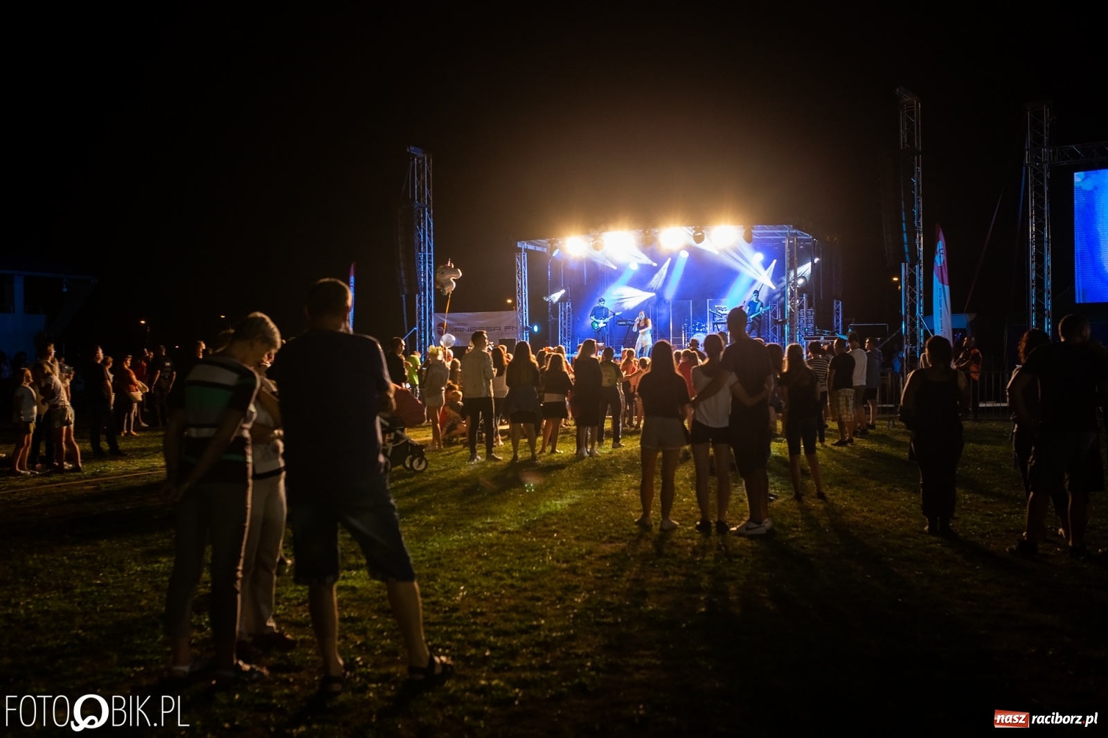 Zdjęcie w galerii na portalu naszraciborz.pl: Lanberry gwiazdą wieczoru Dni Kuźni Raciborskiej [FOTO i WIDEO] wiadomości z regionu