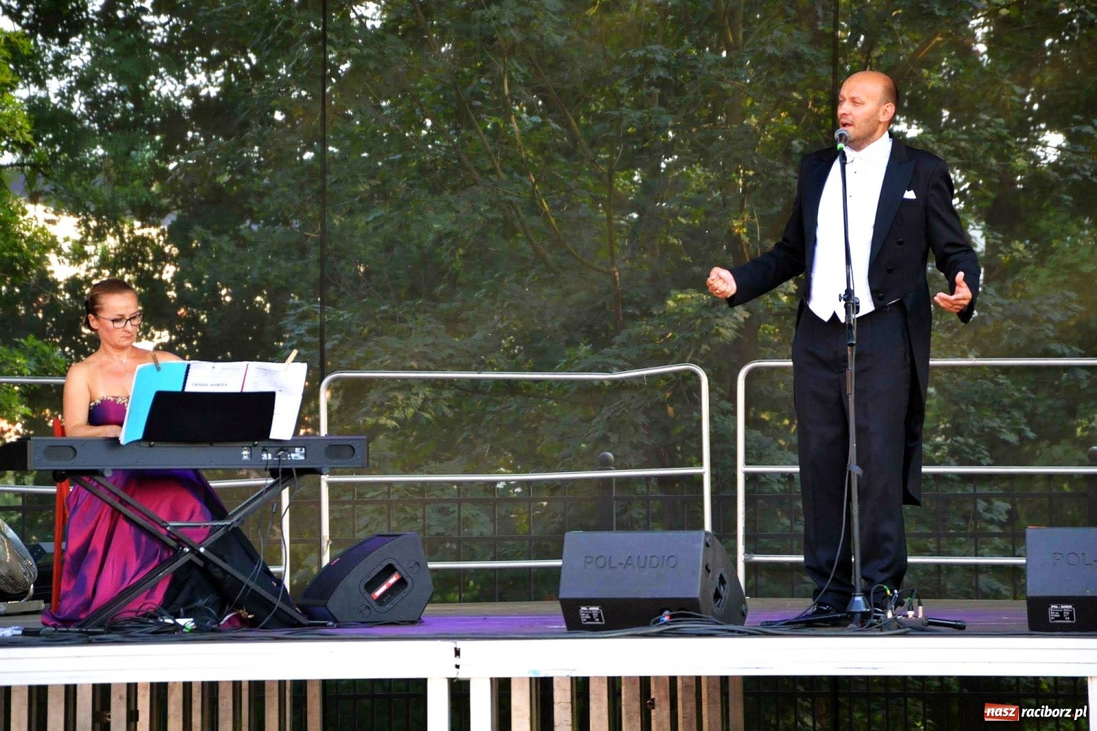 Zdjęcie w galerii na portalu naszraciborz.pl: Trzej Tenorzy czarowali muzyką na zamku [FOTO i WIDEO] wiadomości z regionu