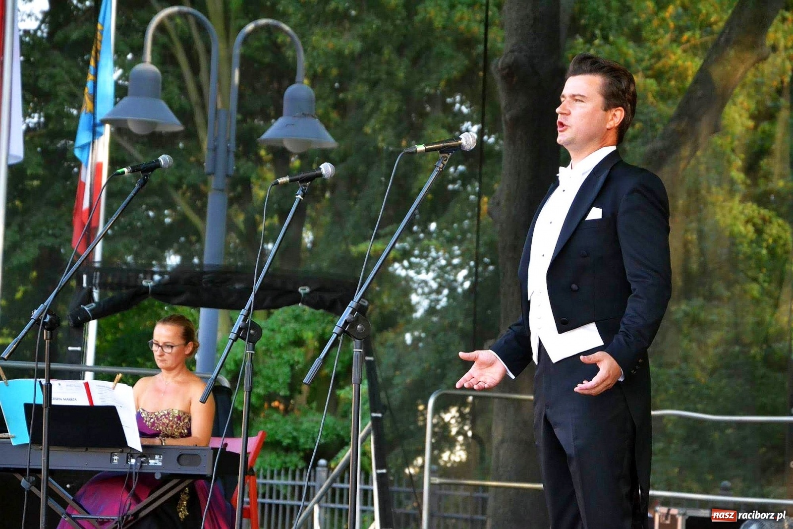 Zdjęcie w galerii na portalu naszraciborz.pl: Trzej Tenorzy czarowali muzyką na zamku [FOTO i WIDEO] wiadomości z regionu