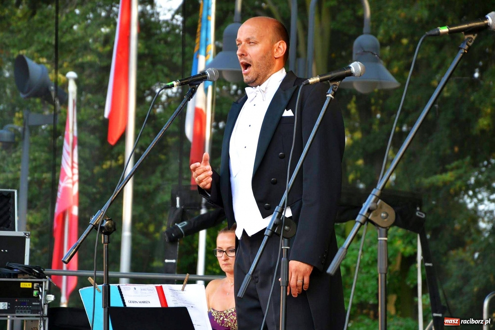 Zdjęcie w galerii na portalu naszraciborz.pl: Trzej Tenorzy czarowali muzyką na zamku [FOTO i WIDEO] wiadomości z regionu