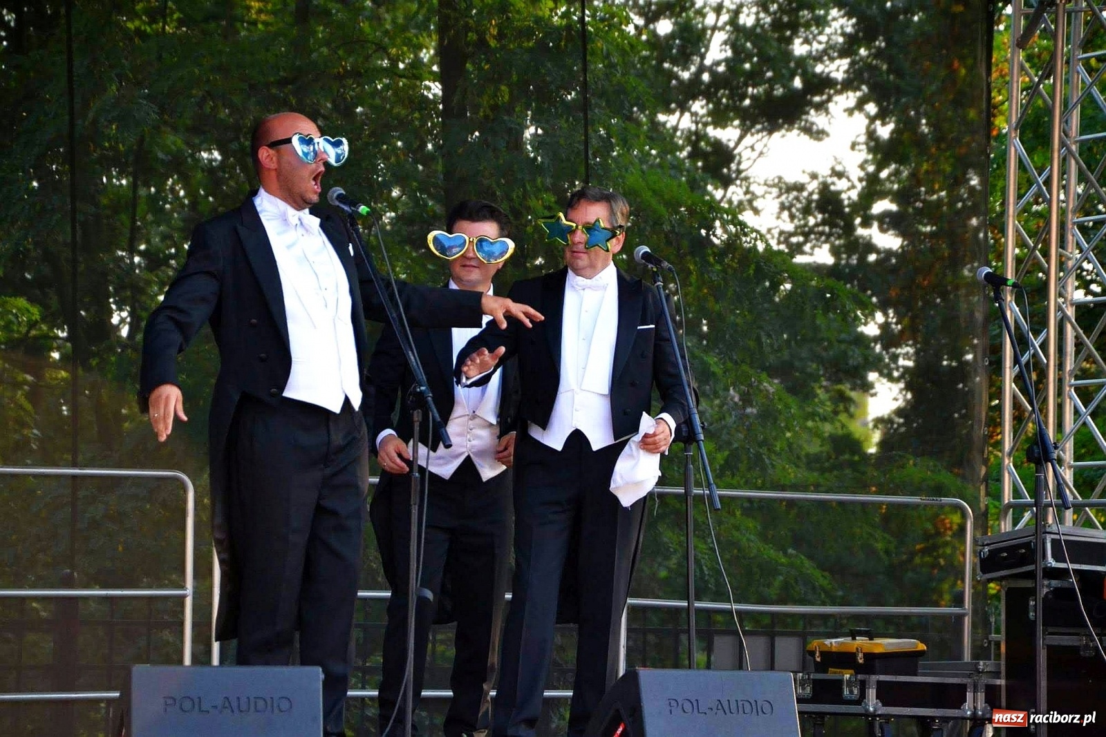 Zdjęcie w galerii na portalu naszraciborz.pl: Trzej Tenorzy czarowali muzyką na zamku [FOTO i WIDEO] wiadomości z regionu