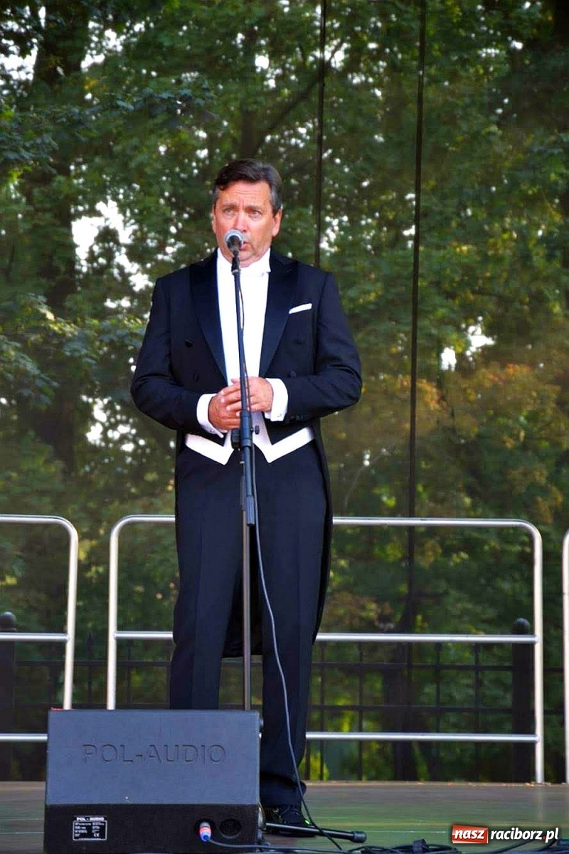 Zdjęcie w galerii na portalu naszraciborz.pl: Trzej Tenorzy czarowali muzyką na zamku [FOTO i WIDEO] wiadomości z regionu