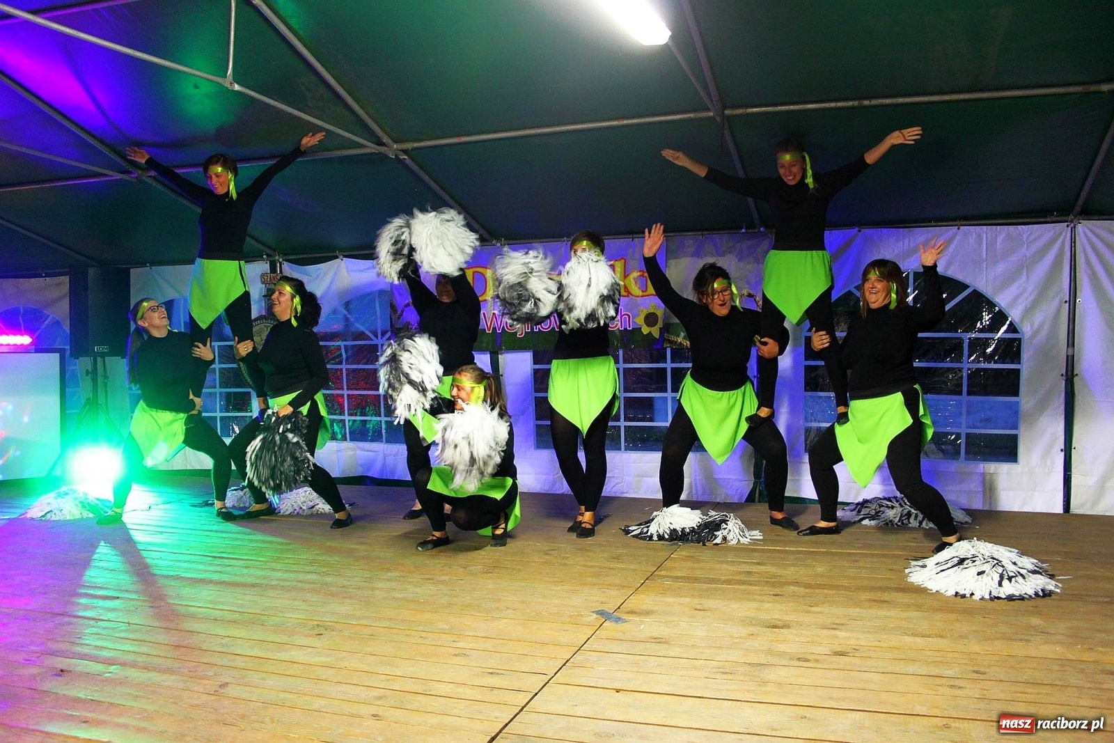 Zdjęcie w galerii na portalu naszraciborz.pl: Jo ta gęba skądś znom. Dożynki w Wojnowcach  wiadomości z regionu