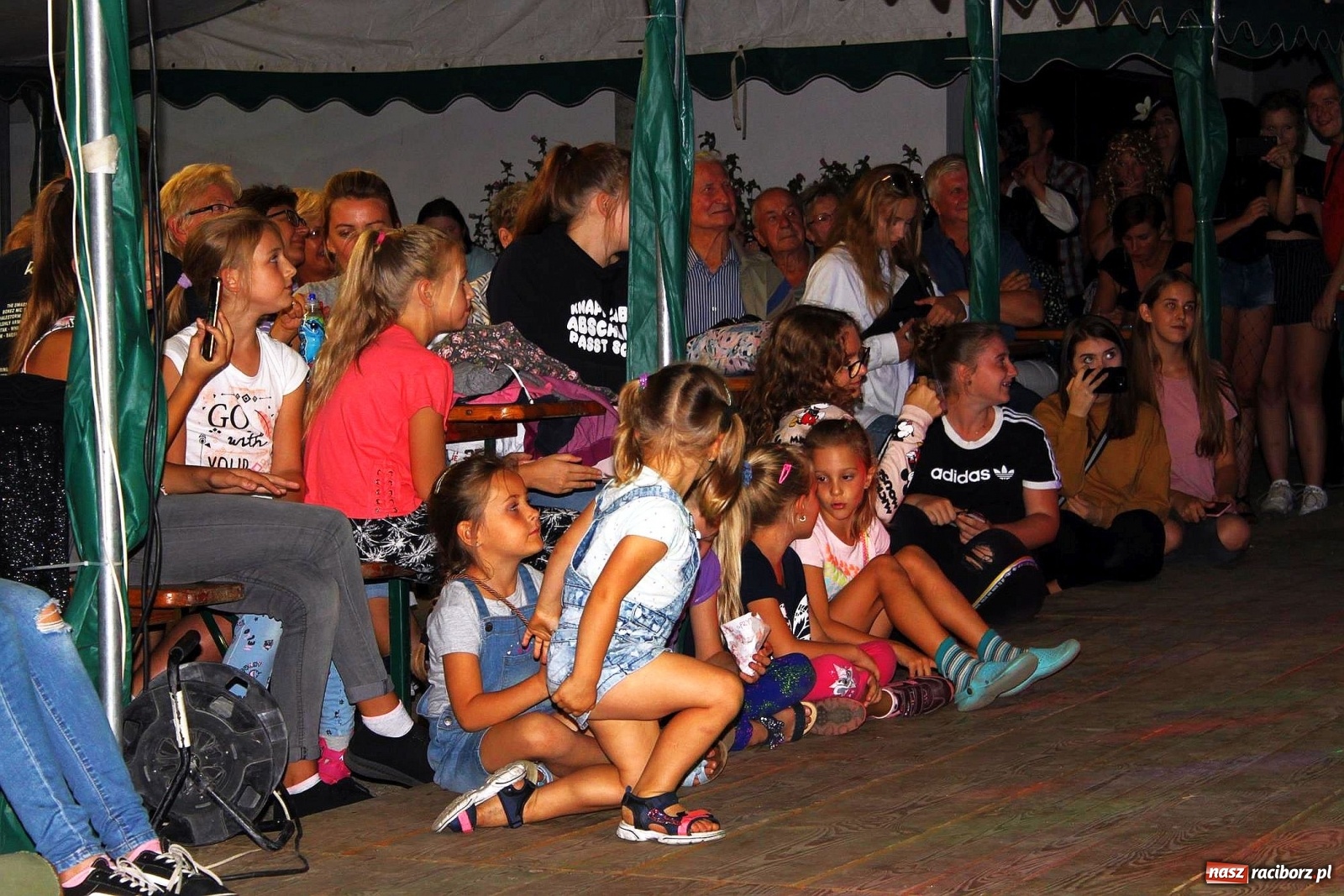 Zdjęcie w galerii na portalu naszraciborz.pl: Jo ta gęba skądś znom. Dożynki w Wojnowcach  wiadomości z regionu