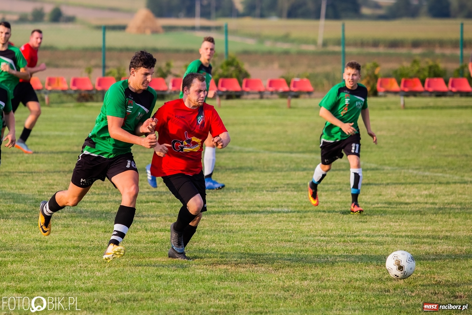 Zdjęcie w galerii na portalu naszraciborz.pl: C klasa. Udana inauguracja bolesławskiego Ruchu [FOTO] wiadomości z regionu