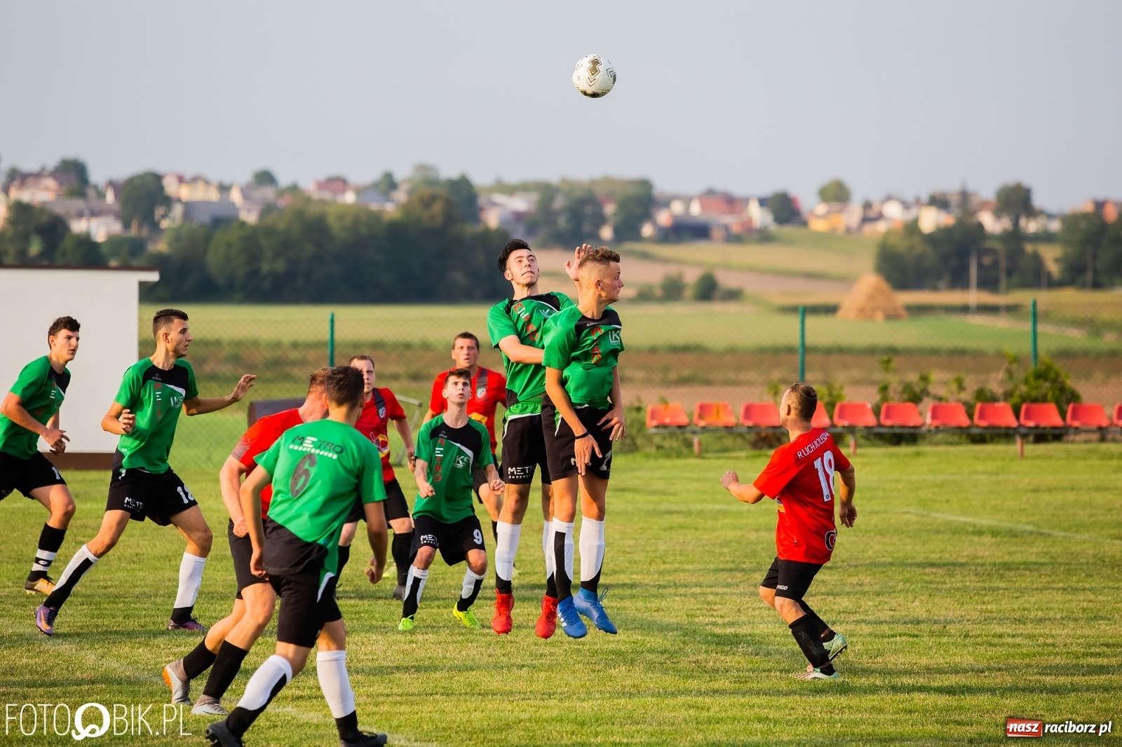Zdjęcie w galerii na portalu naszraciborz.pl: C klasa. Udana inauguracja bolesławskiego Ruchu [FOTO] wiadomości z regionu
