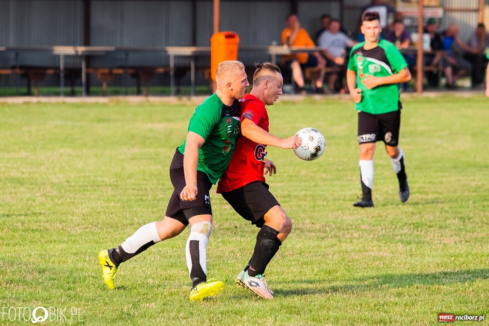 Zdjęcie w galerii na portalu naszraciborz.pl: C klasa. Udana inauguracja bolesławskiego Ruchu [FOTO] wiadomości z regionu