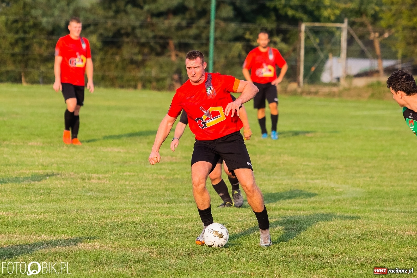 Zdjęcie w galerii na portalu naszraciborz.pl: C klasa. Udana inauguracja bolesławskiego Ruchu [FOTO] wiadomości z regionu