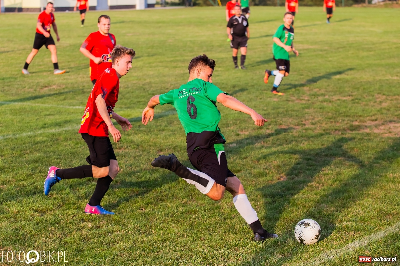 Zdjęcie w galerii na portalu naszraciborz.pl: C klasa. Udana inauguracja bolesławskiego Ruchu [FOTO] wiadomości z regionu