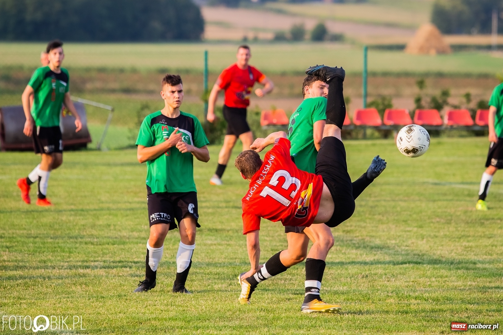 Zdjęcie w galerii na portalu naszraciborz.pl: C klasa. Udana inauguracja bolesławskiego Ruchu [FOTO] wiadomości z regionu