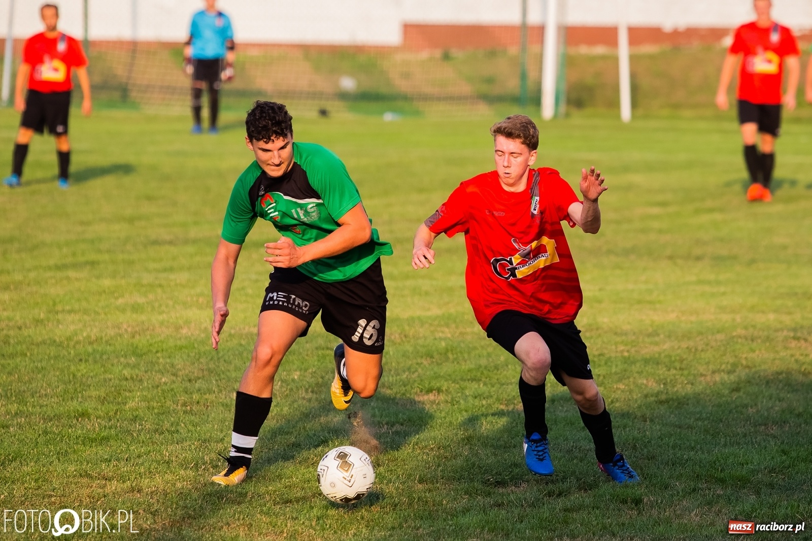 Zdjęcie w galerii na portalu naszraciborz.pl: C klasa. Udana inauguracja bolesławskiego Ruchu [FOTO] wiadomości z regionu