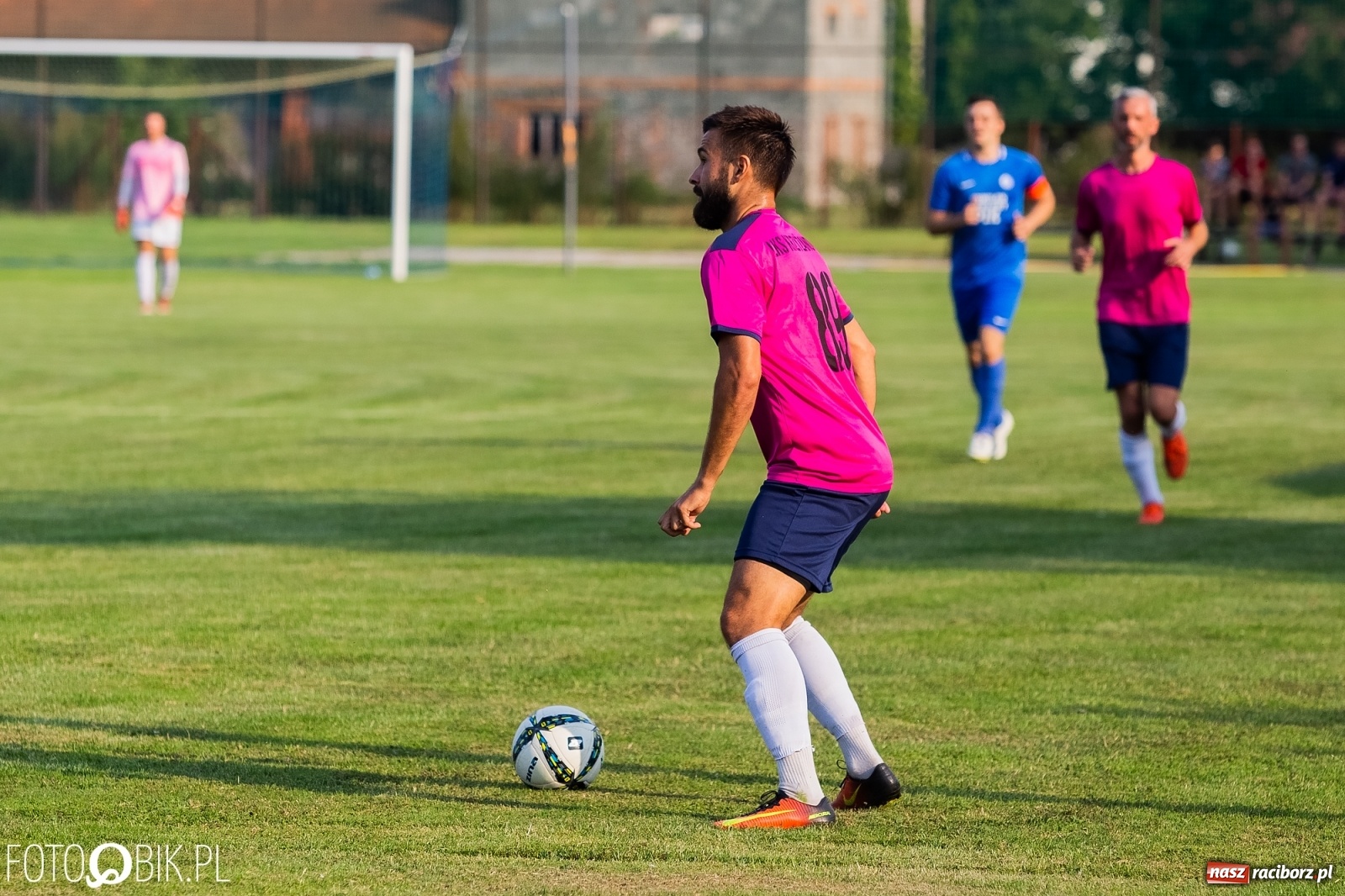 Zdjęcie w galerii na portalu naszraciborz.pl: Zawsze opłaca się grać do końca. Krzyżanowice zdobyły świerklańską Fortecę [FOTO] wiadomości z regionu