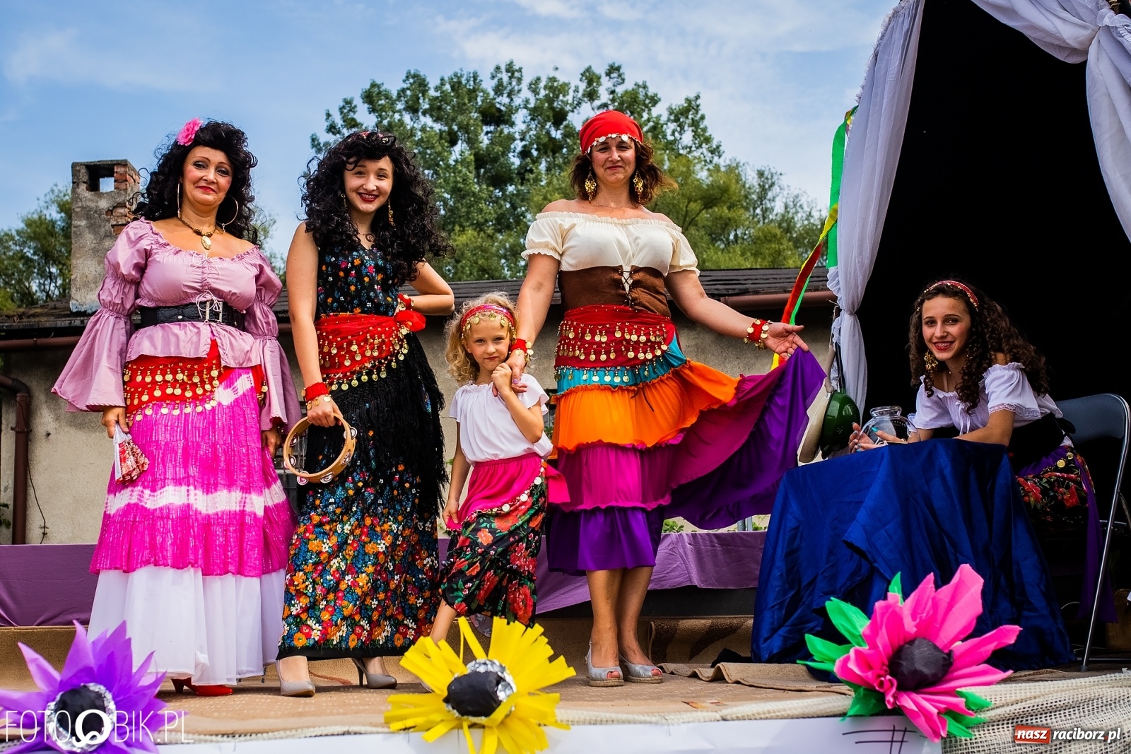 Zdjęcie w galerii na portalu naszraciborz.pl: Dożynki w Pietrowicach z lotu ptaka [WIDEO]  wiadomości z regionu