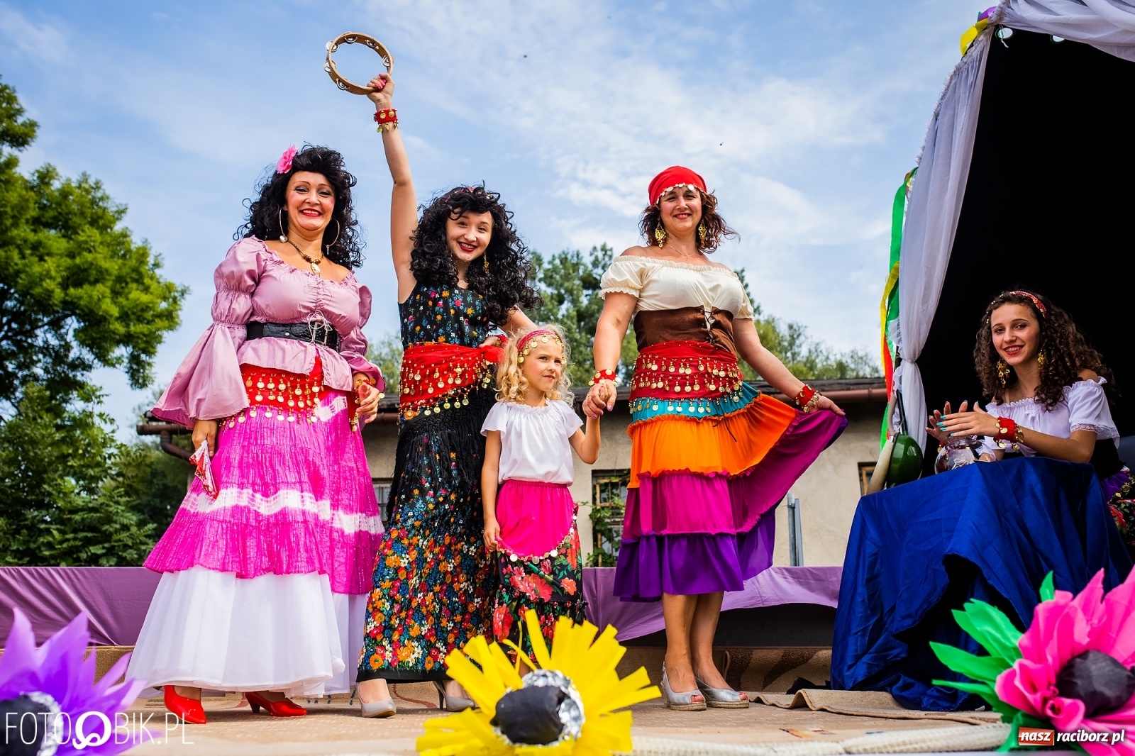 Zdjęcie w galerii na portalu naszraciborz.pl: Dożynki w Pietrowicach z lotu ptaka [WIDEO]  wiadomości z regionu