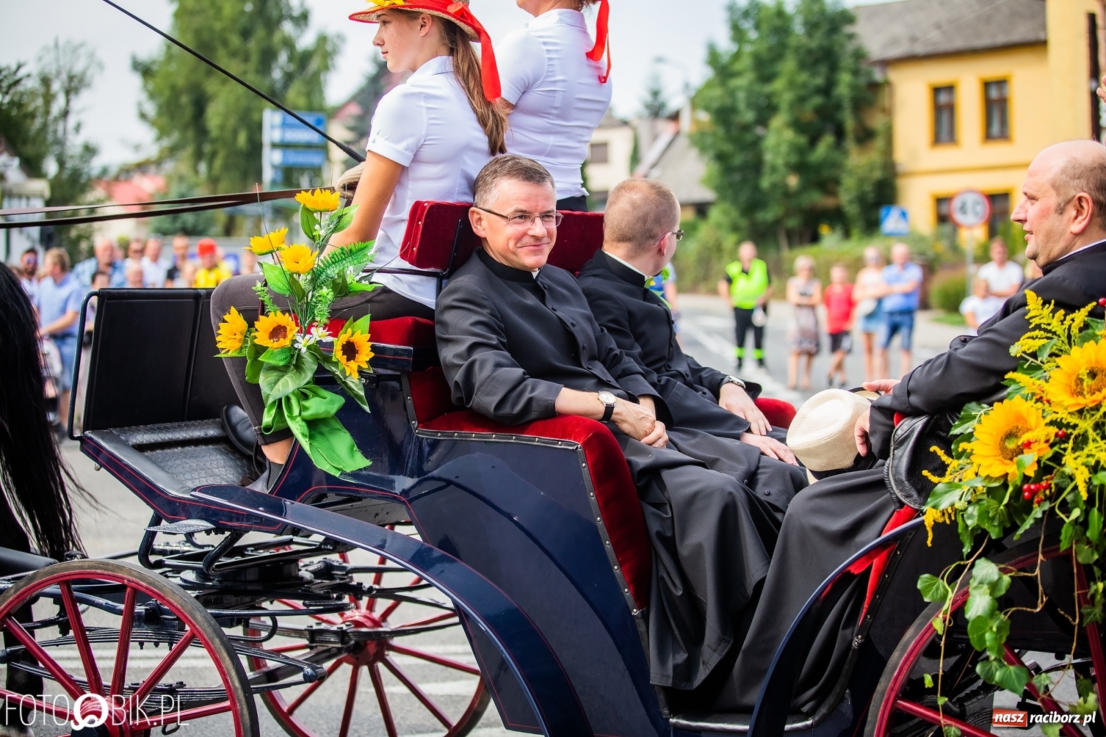 Zdjęcie w galerii na portalu naszraciborz.pl: Dożynki w Pietrowicach z lotu ptaka [WIDEO]  wiadomości z regionu