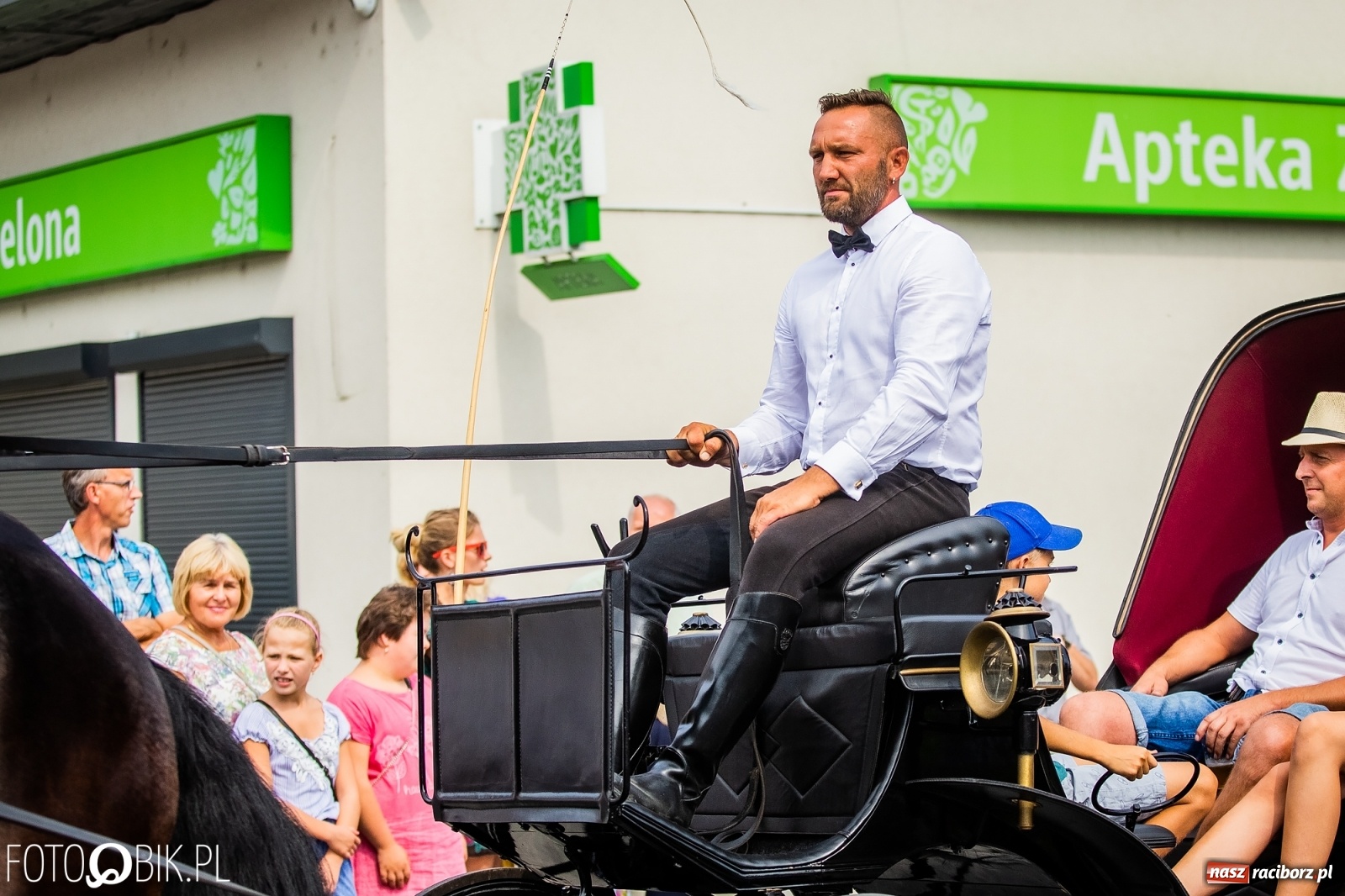 Zdjęcie w galerii na portalu naszraciborz.pl: Dożynki w Pietrowicach z lotu ptaka [WIDEO]  wiadomości z regionu