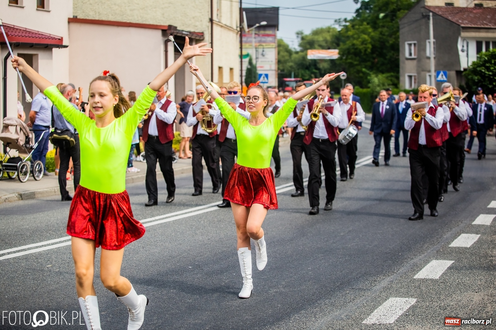 Zdjęcie w galerii na portalu naszraciborz.pl: Dożynki w Pietrowicach z lotu ptaka [WIDEO]  wiadomości z regionu