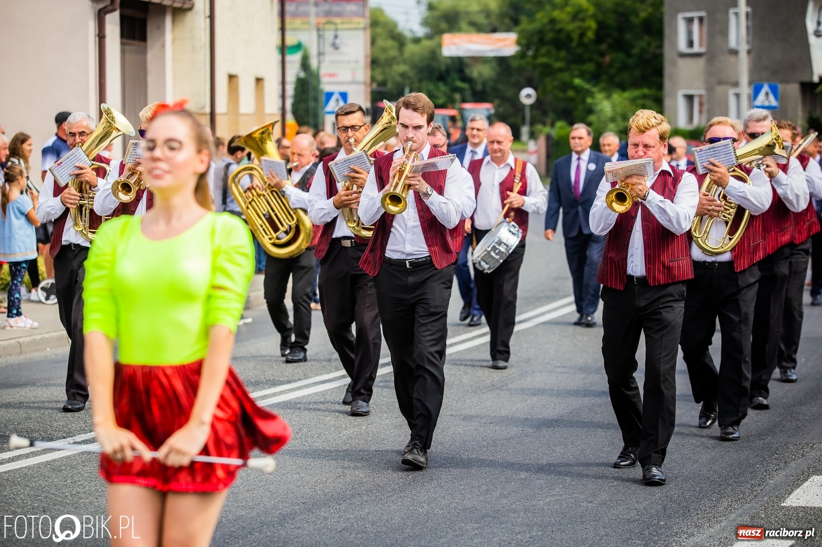 Zdjęcie w galerii na portalu naszraciborz.pl: Dożynki w Pietrowicach z lotu ptaka [WIDEO]  wiadomości z regionu