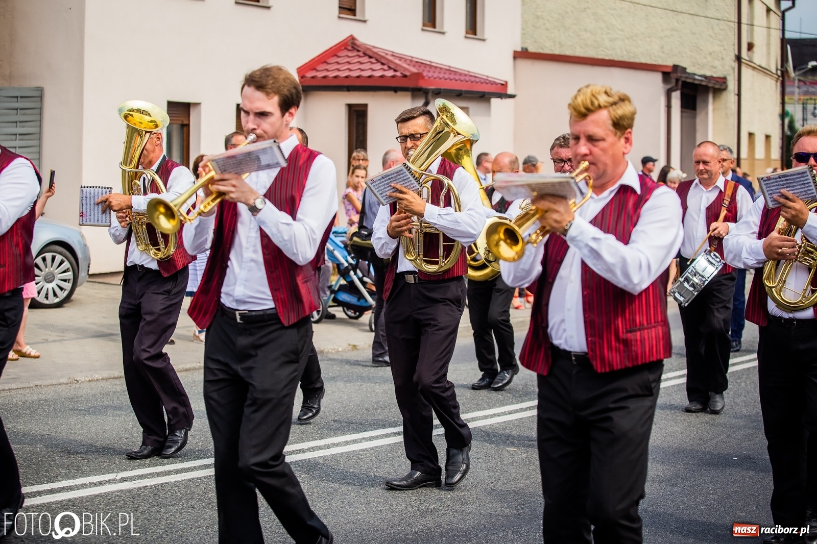 Zdjęcie w galerii na portalu naszraciborz.pl: Dożynki w Pietrowicach z lotu ptaka [WIDEO]  wiadomości z regionu