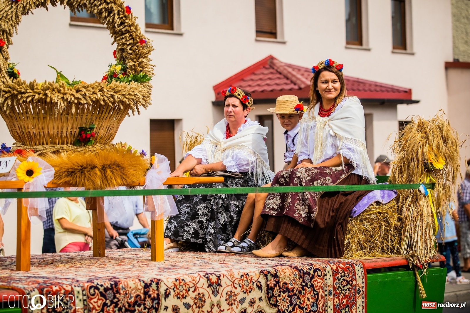 Zdjęcie w galerii na portalu naszraciborz.pl: Dożynki w Pietrowicach z lotu ptaka [WIDEO]  wiadomości z regionu