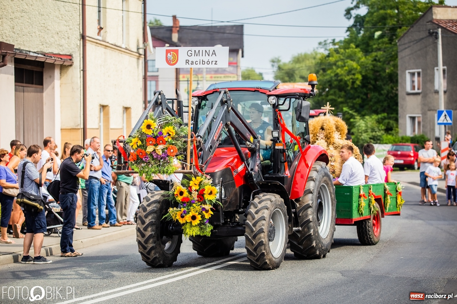 Zdjęcie w galerii na portalu naszraciborz.pl: Dożynki w Pietrowicach z lotu ptaka [WIDEO]  wiadomości z regionu