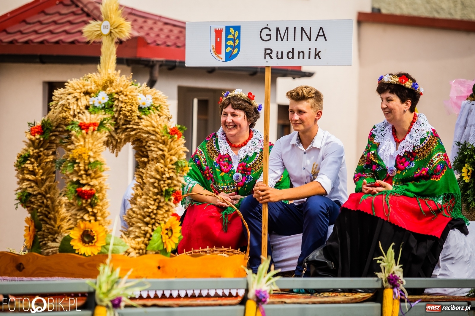 Zdjęcie w galerii na portalu naszraciborz.pl: Dożynki w Pietrowicach z lotu ptaka [WIDEO]  wiadomości z regionu