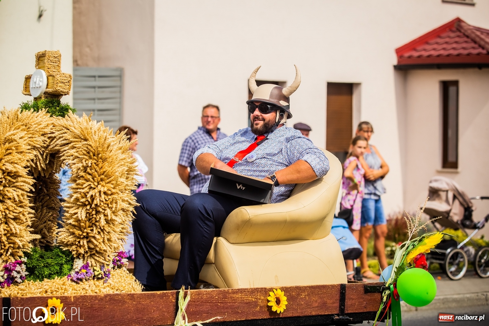 Zdjęcie w galerii na portalu naszraciborz.pl: Dożynki w Pietrowicach z lotu ptaka [WIDEO]  wiadomości z regionu