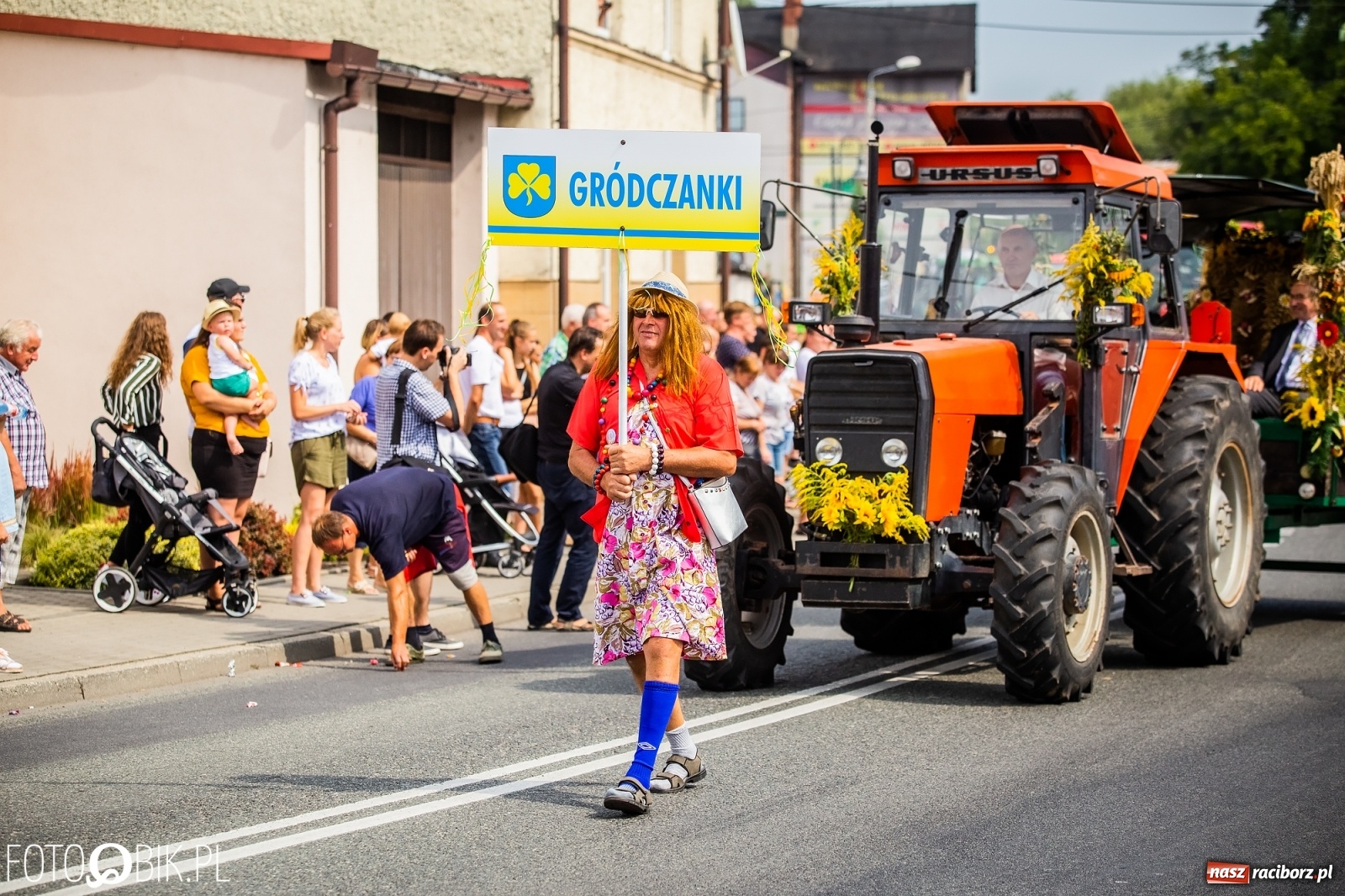 Zdjęcie w galerii na portalu naszraciborz.pl: Dożynki w Pietrowicach z lotu ptaka [WIDEO]  wiadomości z regionu