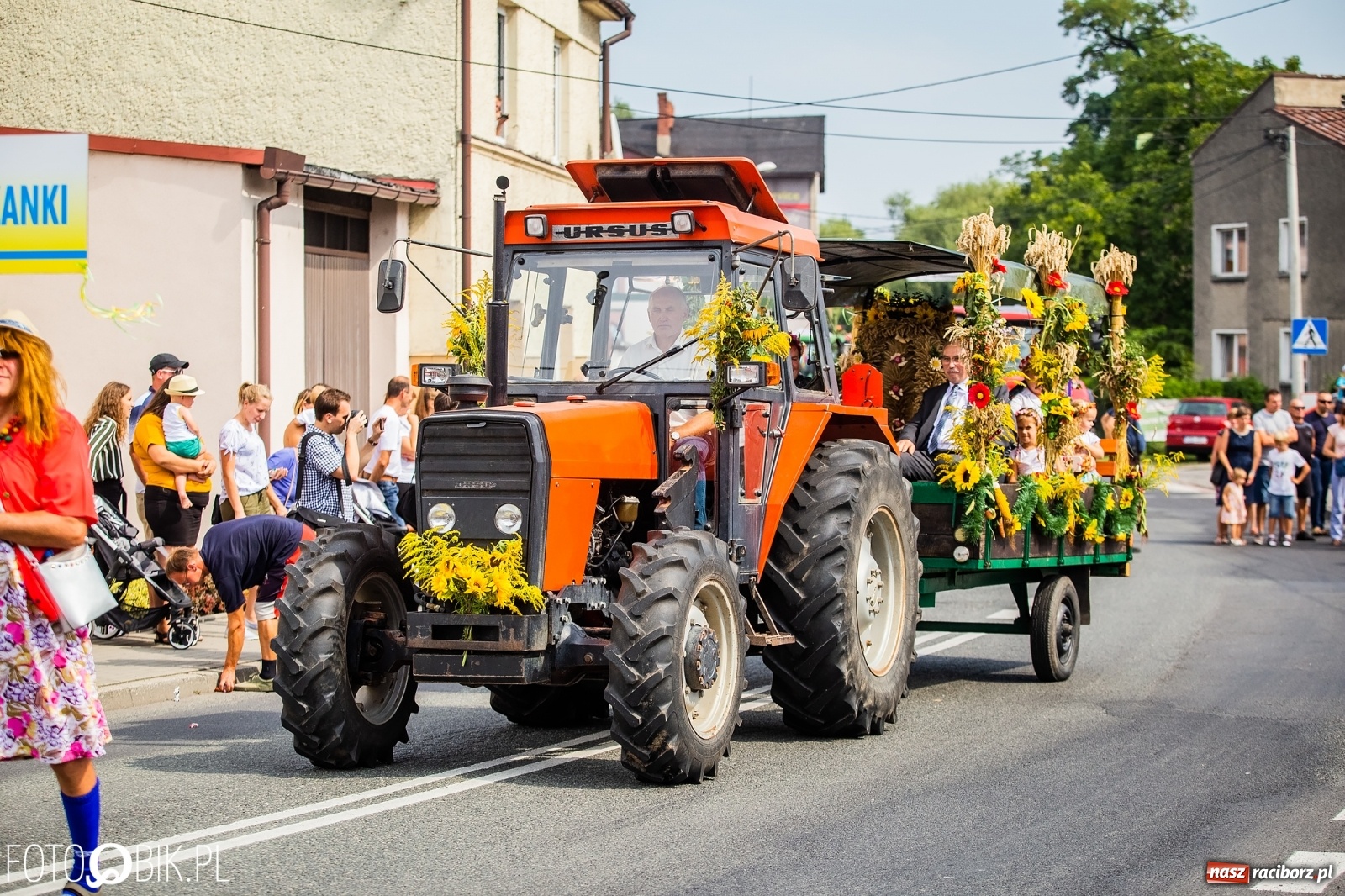 Zdjęcie w galerii na portalu naszraciborz.pl: Dożynki w Pietrowicach z lotu ptaka [WIDEO]  wiadomości z regionu