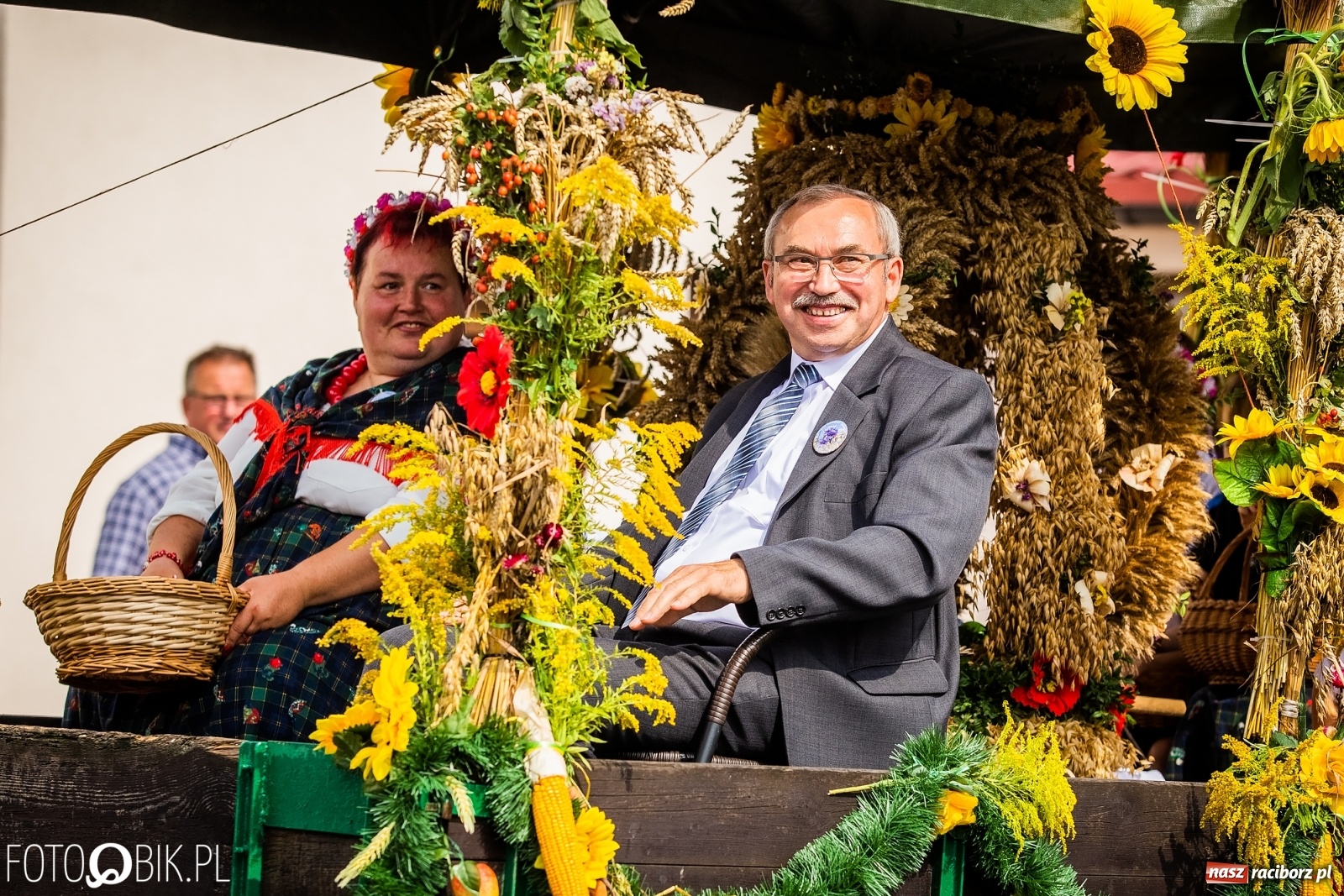 Zdjęcie w galerii na portalu naszraciborz.pl: Dożynki w Pietrowicach z lotu ptaka [WIDEO]  wiadomości z regionu