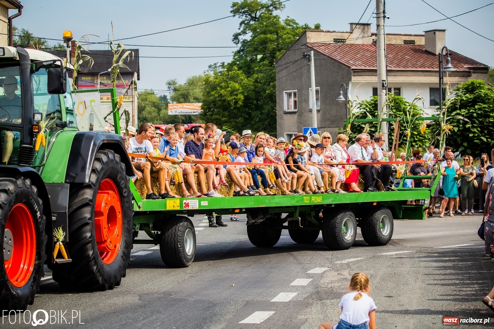 Zdjęcie w galerii na portalu naszraciborz.pl: Dożynki w Pietrowicach z lotu ptaka [WIDEO]  wiadomości z regionu